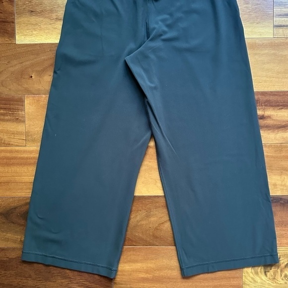Lululemon Align Wide Leg Super High-Rise Crop Pants - Picture 11 of 12